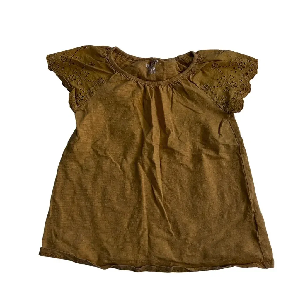 Oshkosh eyelet tee